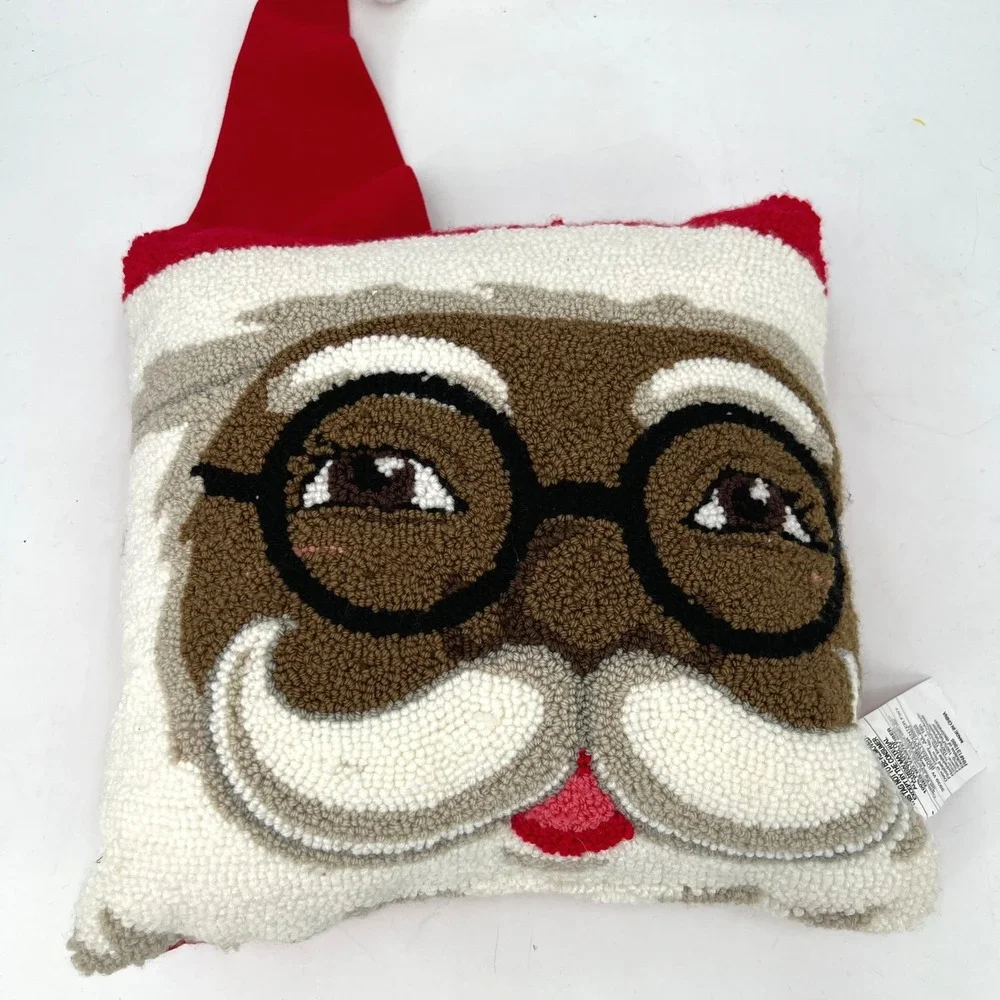 Black Santa Claus Hooked Tufted Pillow Red Velvet Hat Christmas Decor